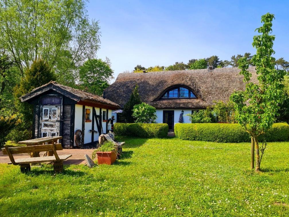 Alte Und Neue Buednerei Apartment Groß Zicker Bagian luar foto